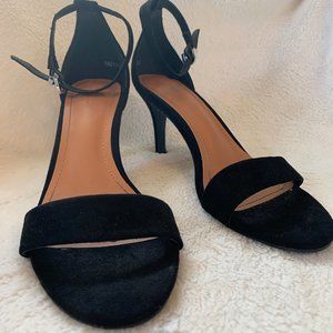 Forever 21 Black Open Toe Heels